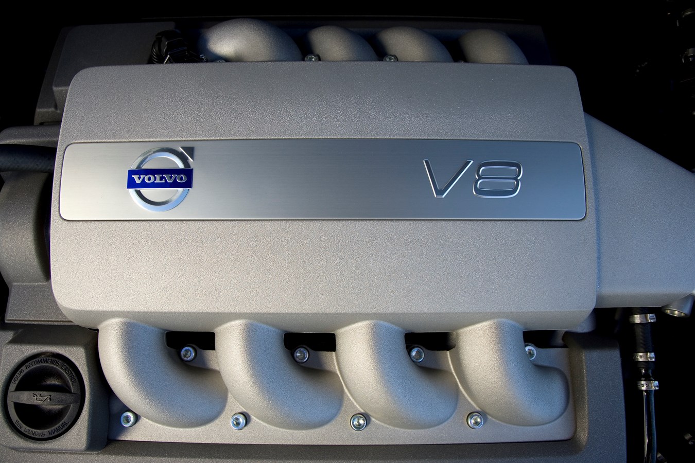 Volvo S80 - Engine