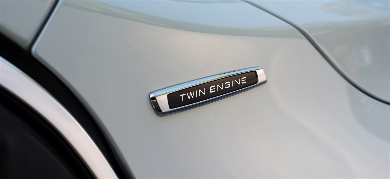 Twin Engine Badge