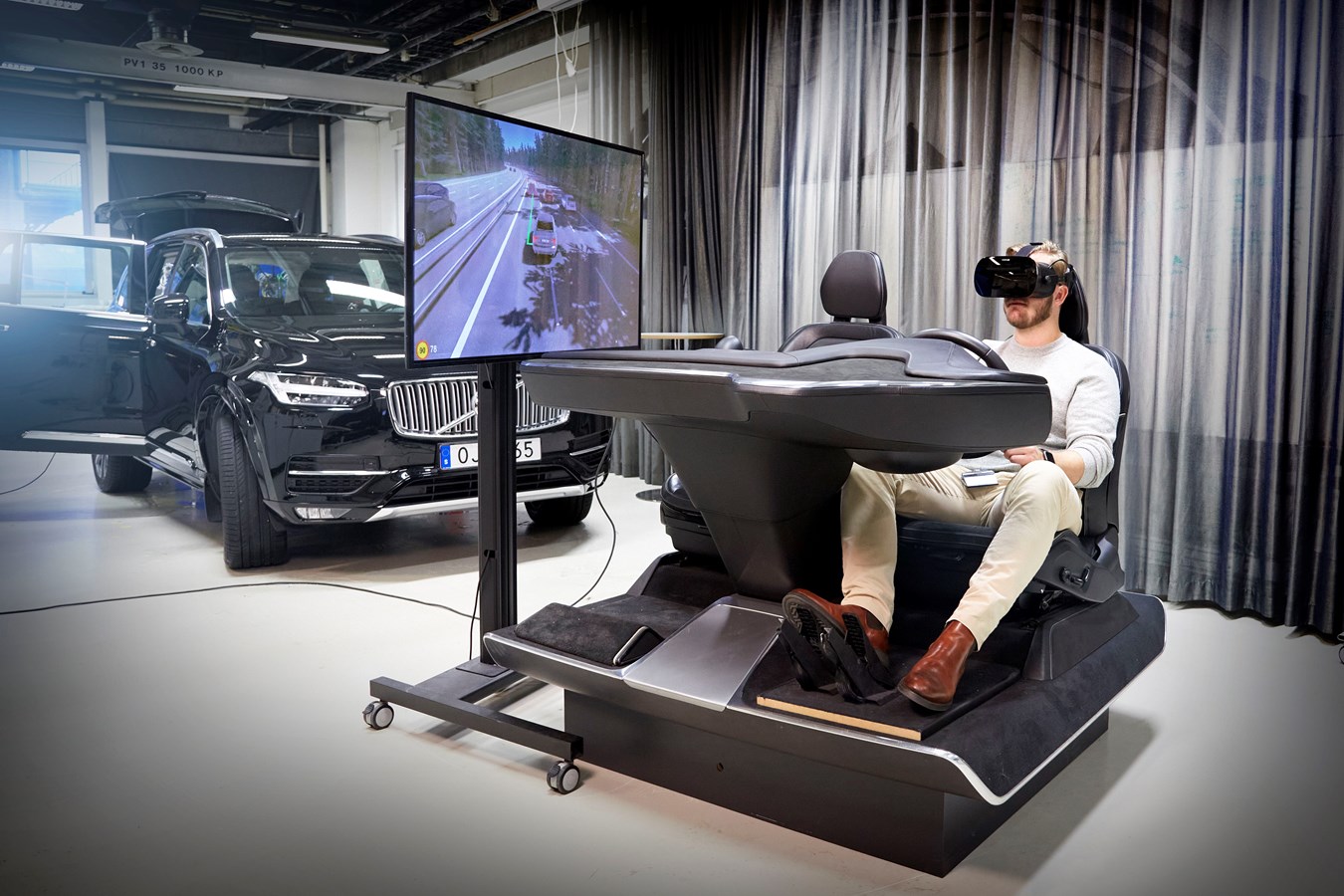 Volvo Cars “ultimate driving simulator” uses latest gaming