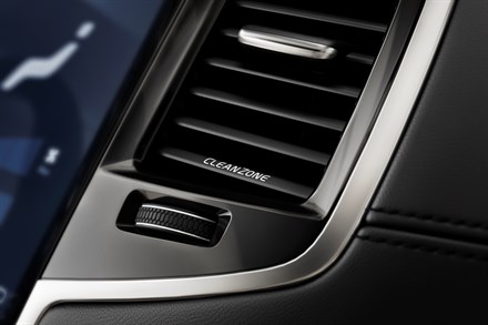 Le tout nouveau Volvo XC90 est le premier à proposer un multifiltre évolué améliorant la qualité de l’air intérieur
