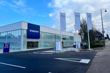 Volvo V70 XC - Volvo Car UK Media Newsroom