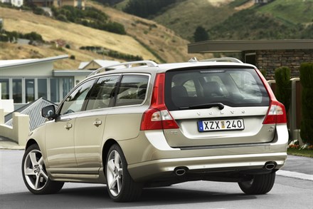 Volvo Announces Pricing For All-New Volvo V70…taking the segment to new heights, without breaking the bank