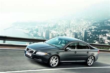 The enhanced Volvo S80 - first class exclusiveness and driving properties