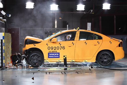 Volvo S60 and V60 get five star safety ratings in Europe and the United States
